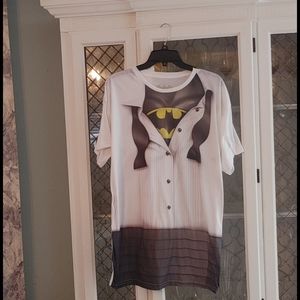 Mens Batman graphic t shirt.